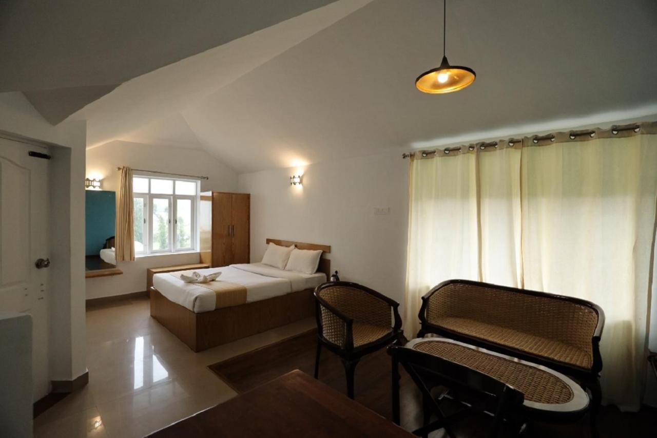 Coastal Grand Resort - 우티 외부 사진